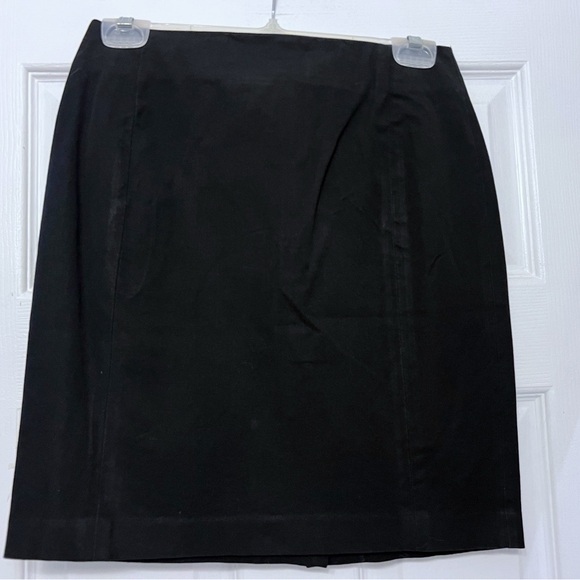 Banana Republic Black Chino Pencil Skirt - Picture 1 of 3